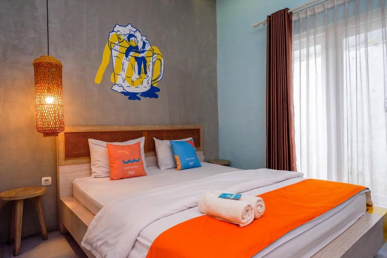 Sans Hotel Absari Yogyakarta Jarakan Экстерьер фото